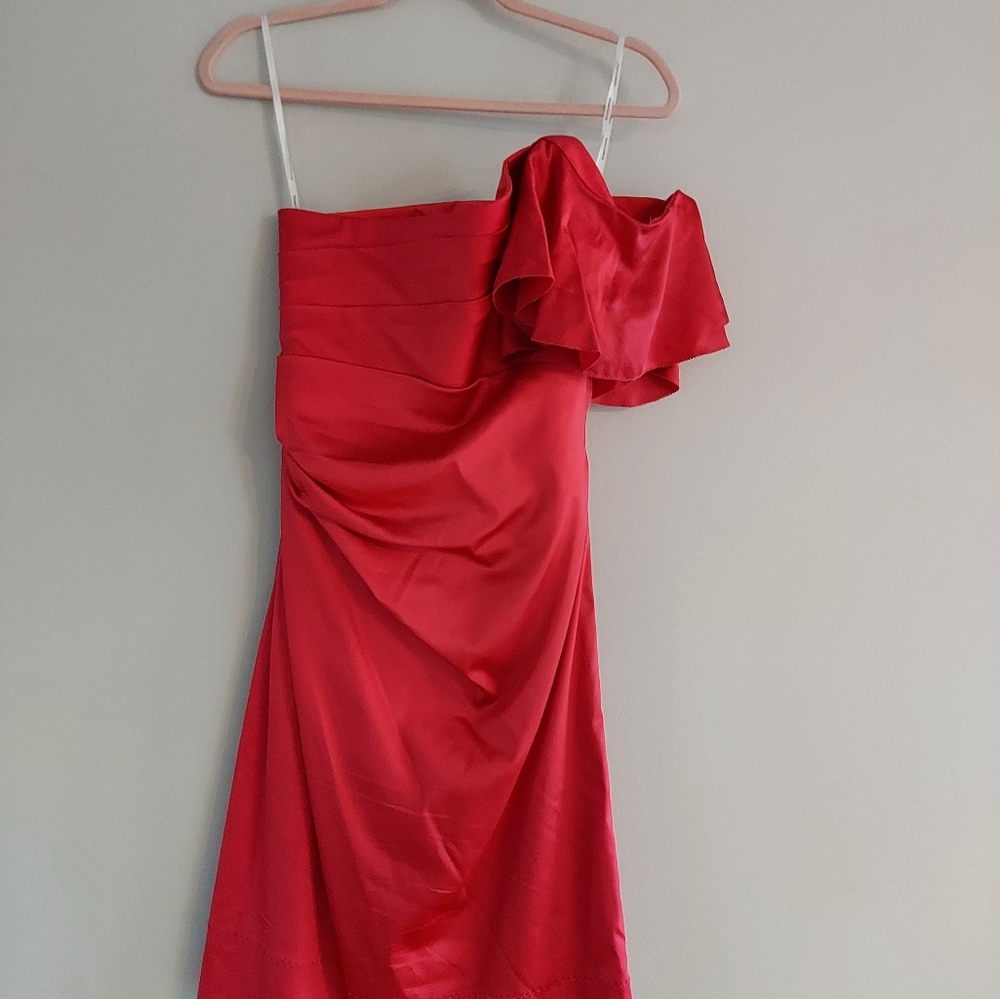 Short fuschia formal dress